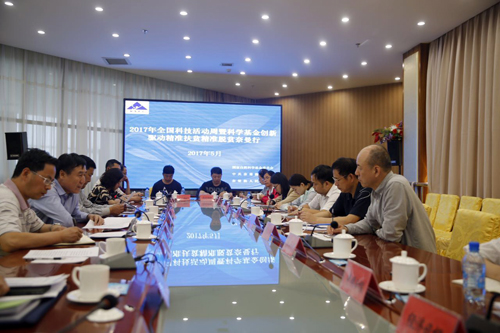 2017年科技活动周科学基金科技精准扶贫脱贫奈曼现场调研宣传会议在奈曼旗召开
