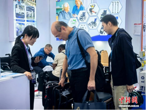 广交会观察：中企拓展&ldquo;银发经济&rdquo;新赛道